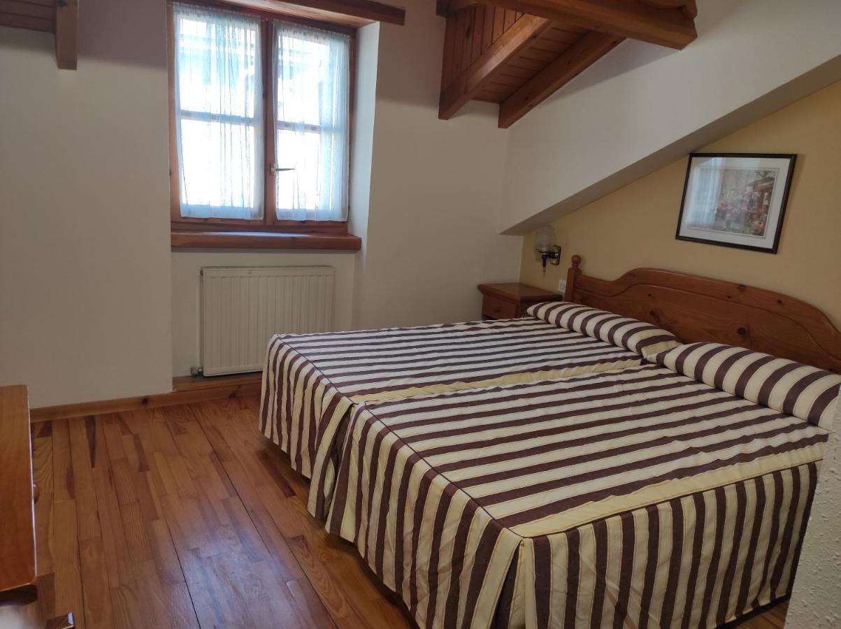 Hotel Gavín Zewnętrze zdjęcie